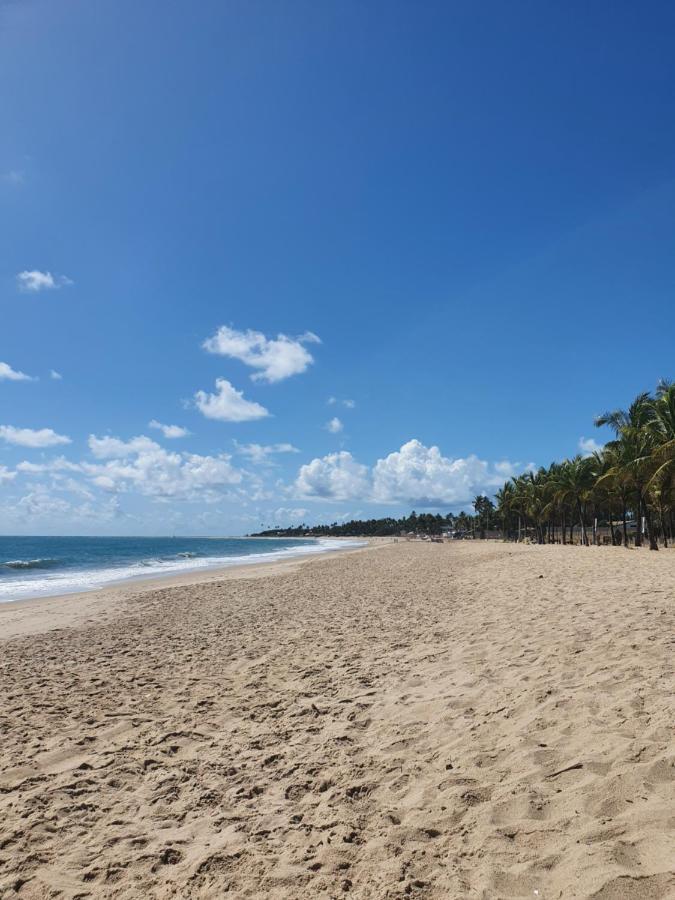 Flat Mobiliado A 15 M Da Praia Ипожука Экстерьер фото